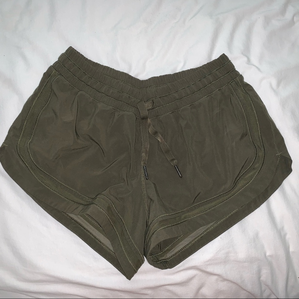 Lululemon running short